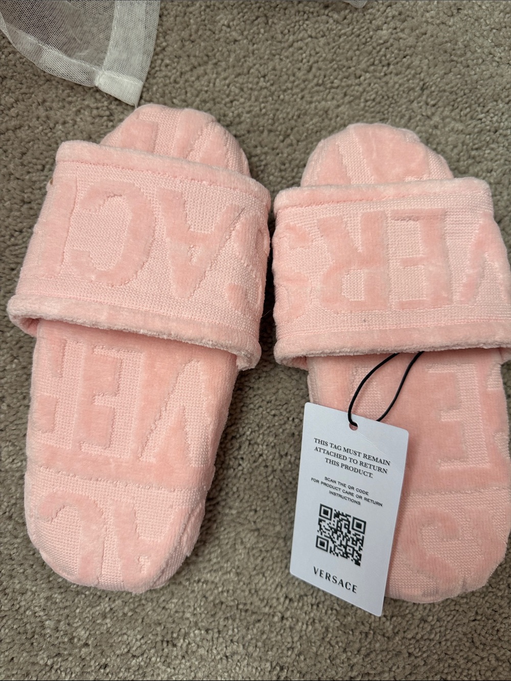 Versace Pink Logo Jacquard Robe + Slippers - Picture 3 of 4